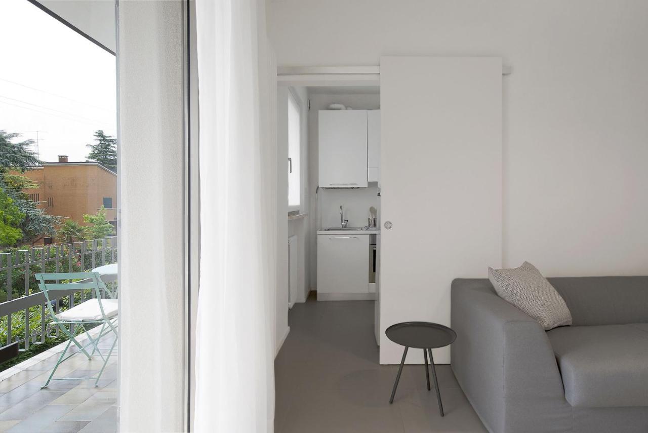 Baseventuno 4 Bilocale Apartment Сирмионе Екстериор снимка