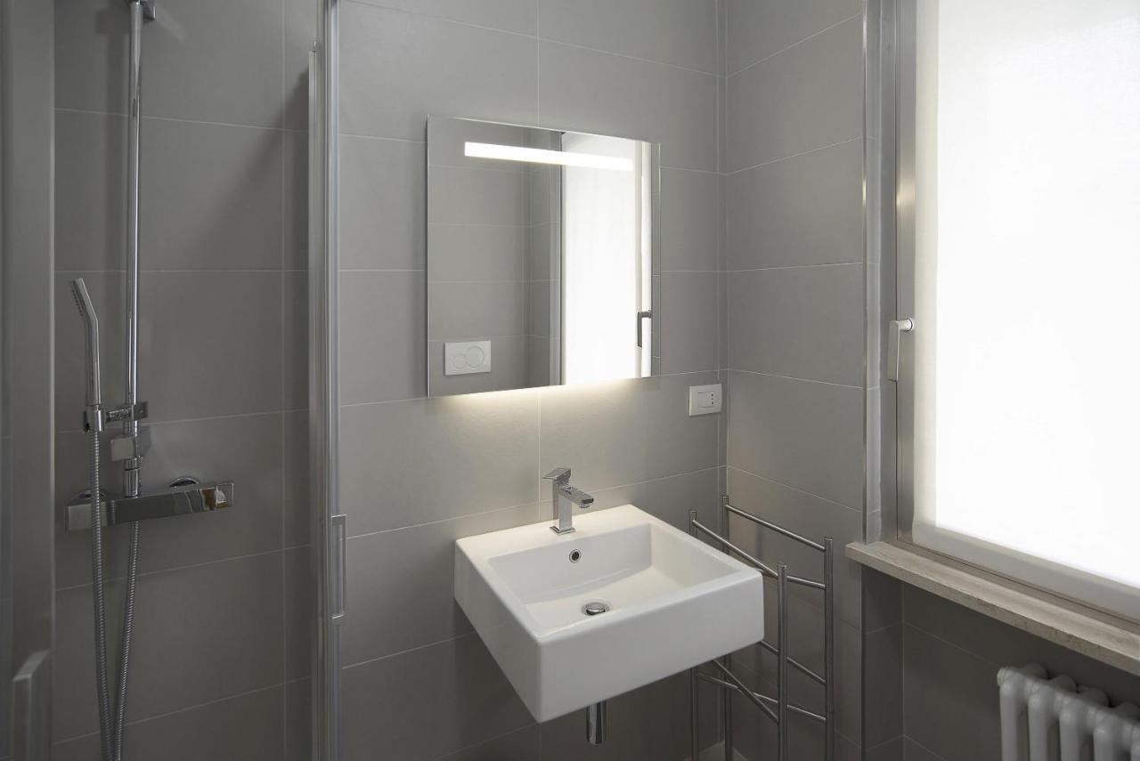 Baseventuno 4 Bilocale Apartment Сирмионе Екстериор снимка